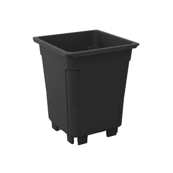 square plastic pot 